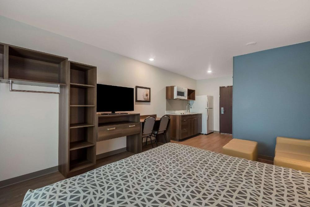 WoodSpring Suites Bellflower - Los Angeles